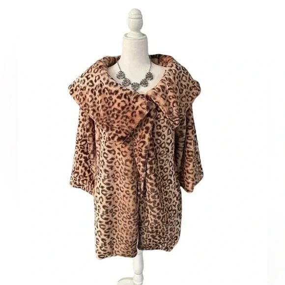 NWOT Vintage Oxford & Regent Leopard Print Faux Fur Swing
Coat Size medium - Picture 4 of 5